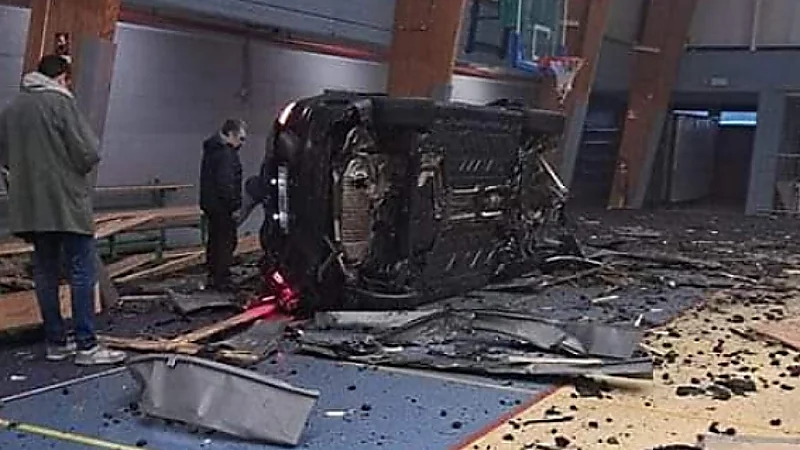 سفيان كيين يصارع الحياة بعد تعرضه لحادث خطير (فيديو)