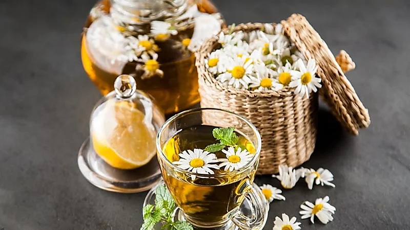 علاج الانتفاخ وحرقة المعدة عن طريق الأعشاب