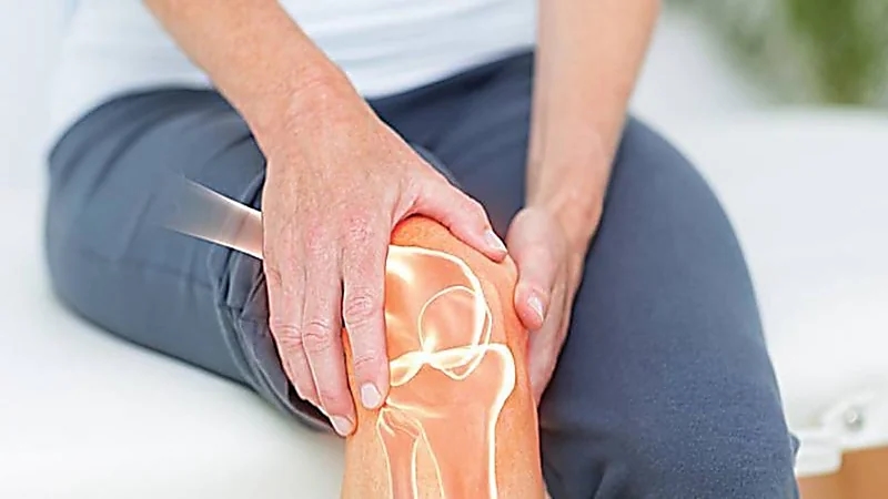 أطعمة تضر بصحة العظام