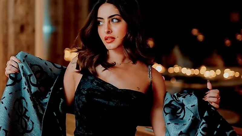 جولة جود عزيز في لندن..فيديو