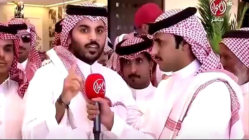 غازي الذيابي يسامح رجلًا طعن ناقته .. فيديو