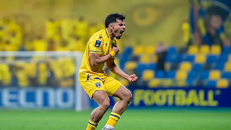 الفحوصات تحسم مدة غياب سعد الناصر عن الملاعب