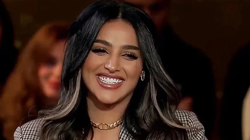 إيلاف الزهراني تتلقى سيارة فارهة من مجهول ! .. فيديو