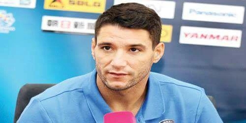 4 ملايين ريال تنعش خزينة الهلال في صفقة نيفيز