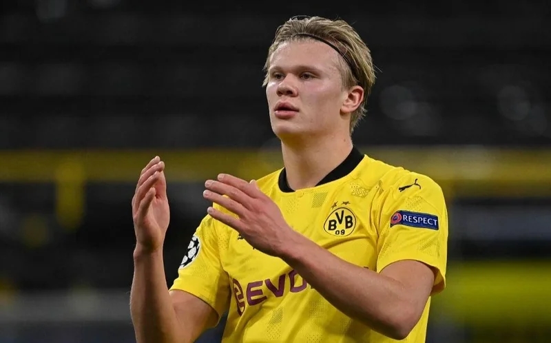 مانشستر سيتي ينجح في إتمام صفقة ضم هالاند