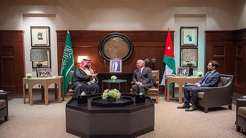 بالفيديو والصور.. ولي العهد وملك الأردن يعقدان لقاءً ثنائياً وجلسة مباحثات موسعة