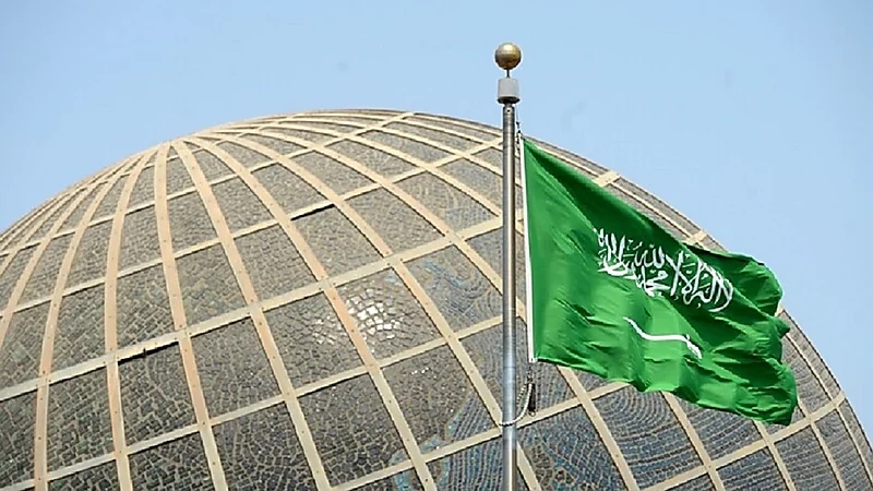 سفارة المملكة في روسيا تدعو مواطنيها للحذر