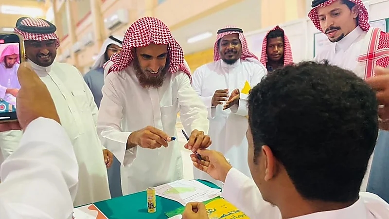 "مدارس الليث" تحتفي بذوي الإعاقة في يومهم العالمي..صور