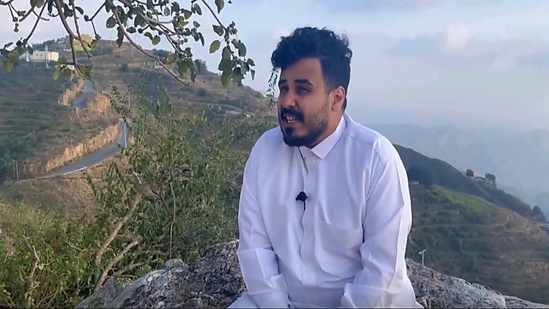 شاهد .. مختطف الدمام  يروي لحظات معرفته بأنه مختطف وسبب قلة ظهوره بوسائل التواصل