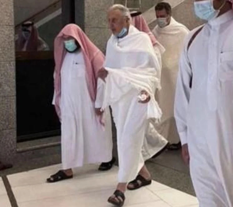 «كف» وإنهاء خدمات مكافأة «العذبة» من الشيخة موزة