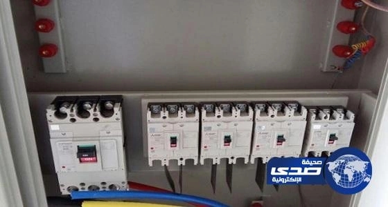 القبض على مواطنين سرقا كيابل كهربائية من كسارات رفحاء