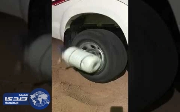 بالفيديو .. طريقة مبتكرة لخض اللبن بإستخدام إطار السيارة