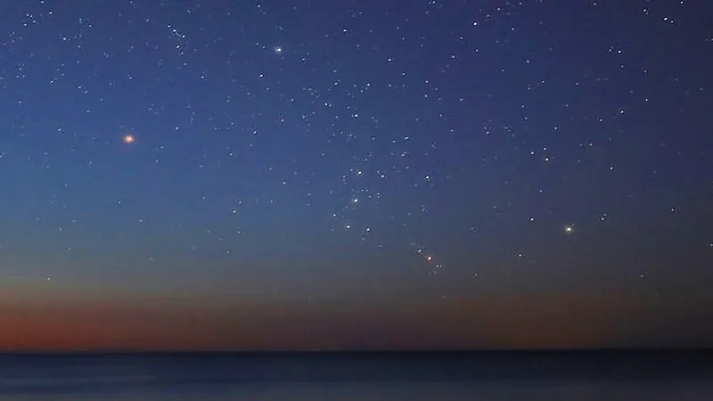 فلكية جدة: رصد نجوم الجوزارء في سماء المملكة بالعين المجردة