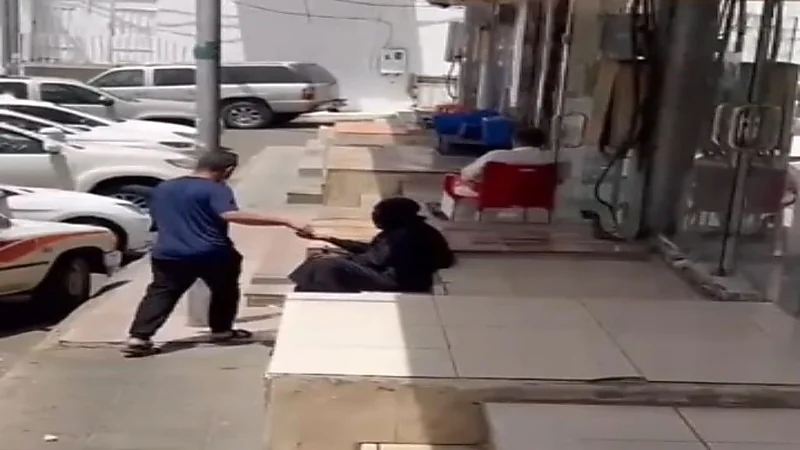 شاهد.. الأمن العام يواصل مهامه في ضبط المتسولين بمختلف المناطق