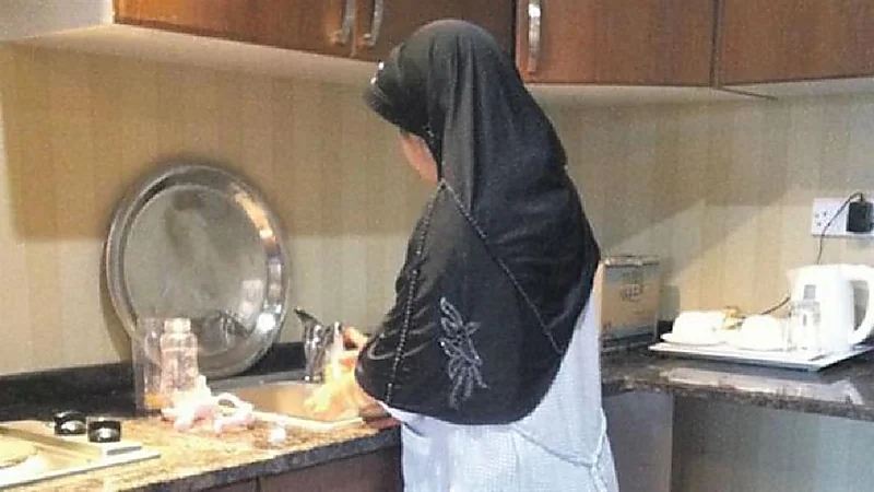 تعرف على شروط استقدام العمالة المنزلية الإندونيسية والوثائق المطلوبة