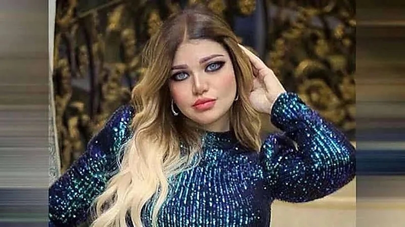 شاهد.. إطلالة جذابة للفنانة ياسمين الخطيب تبهر جمهورها