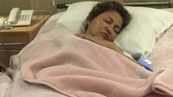 صورة .. علا غانم داخل المستشفى تعاني نزيف داخلي وارتجاج بالمخ