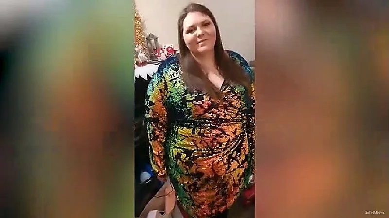 بنظام صارم.. بريطانية تفقد 100 كيلو من وزنها في 18 شهراً