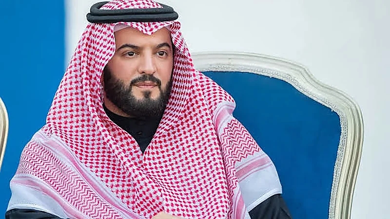 الهلال يطالب بحكام أجانب لما تبقى من مبارياته في الدوري