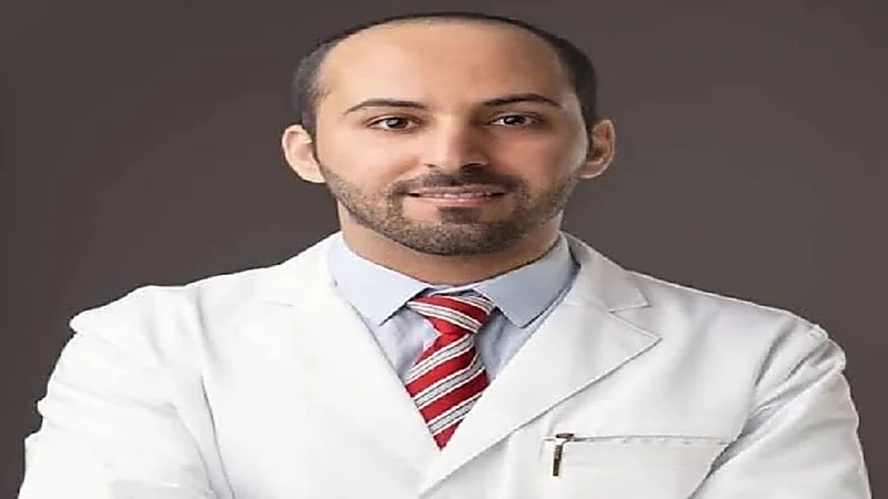 استشاري يكشف عن 6 أعراض تستدعي إجراء منظار المعدة