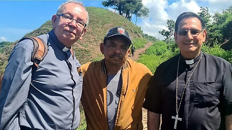 إطلاق سراح والد لويس دياز بعد 13 يوم من اختطافه .. فيديو