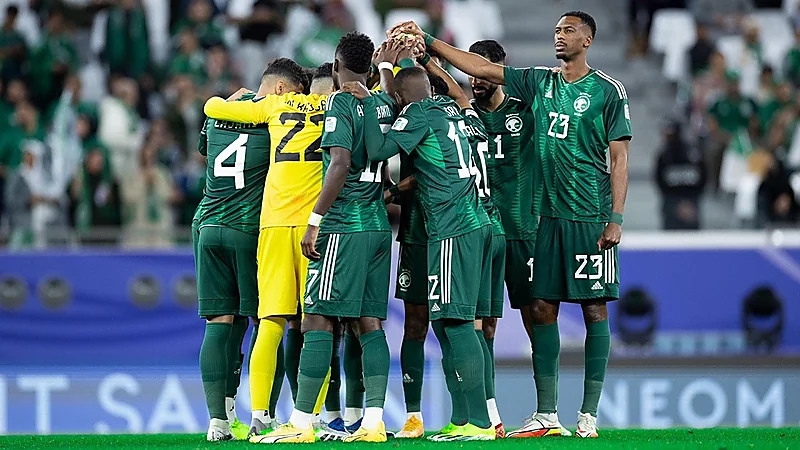 إيقاف اللاعبين المستبعدين من كأس آسيا