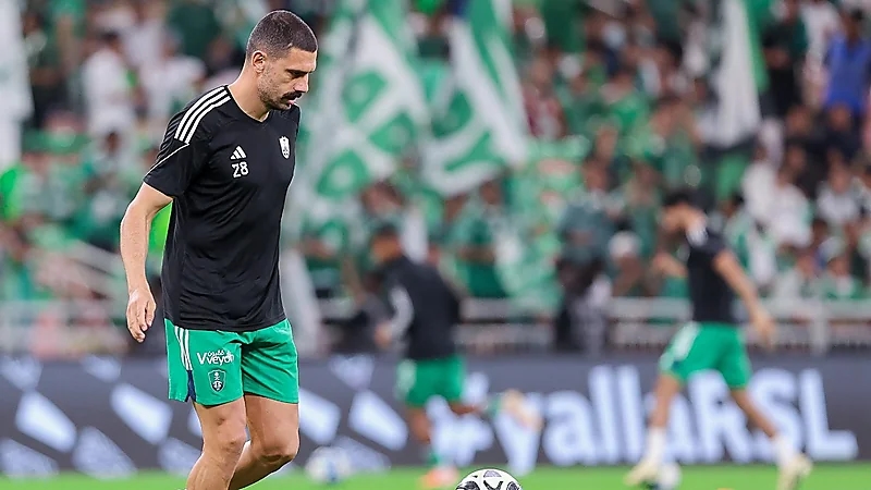 مدافع الأهلي : جودة دوري روشن سترتفع .. فيديو