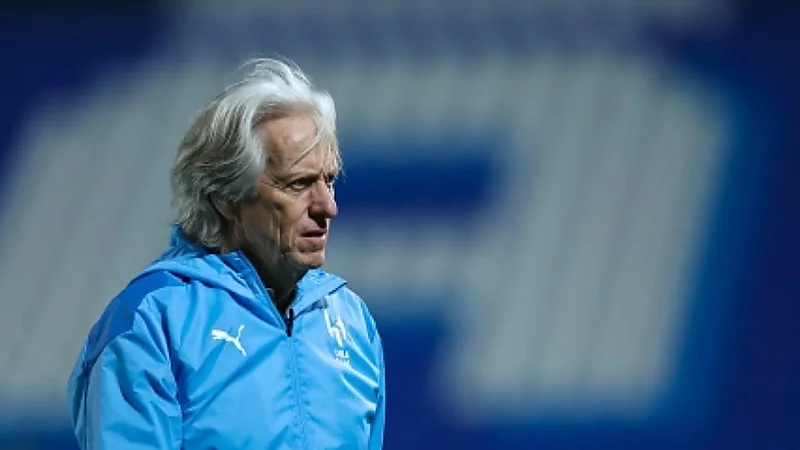 جيسوس يجري عددٍ من التغييرات أمام الاستقلال الإيراني