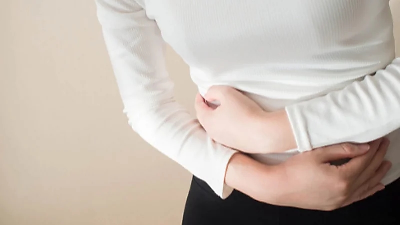 استشاري يؤكد: النساء الأكثر عرضة للقولون العصبي وهذه 6 نصائح لتجنبه ... فيديو