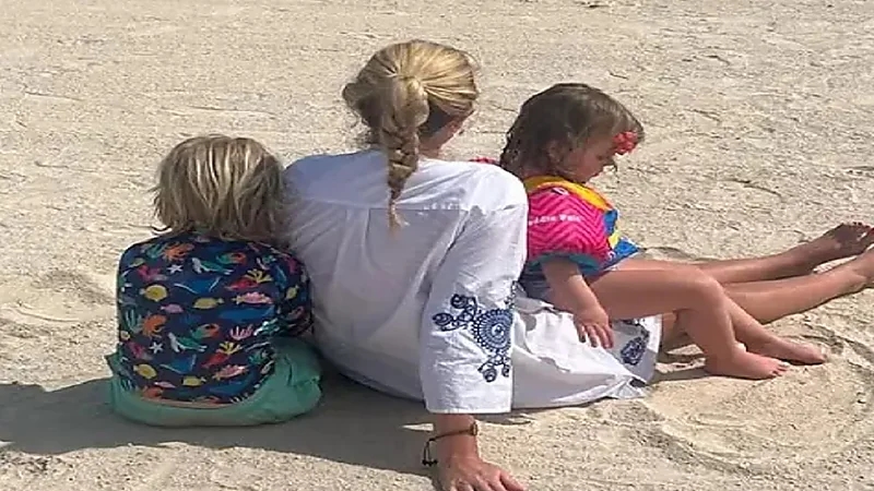 زوجة بوريس جونسون: قضيت بالمملكة إجازة الأحلام... صور