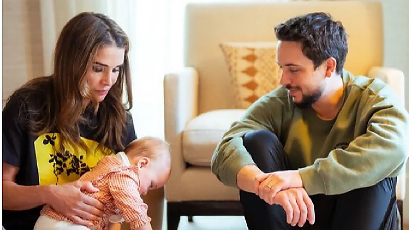 ولي عهد الأردن يهنئ والدته وزوجته بمناسبة عيد الأم