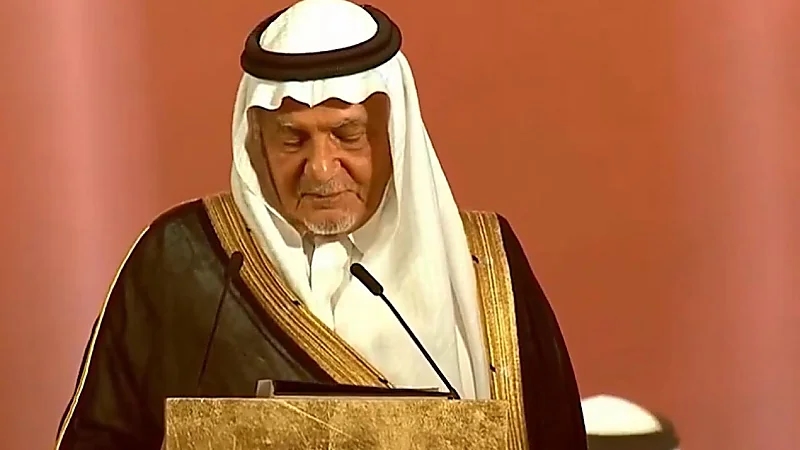 الأمير تركي الفيصل: هنيئًا لنا بقيادتنا التي فتحت لنا أبواب الرقي والازدهار.. فيديو
