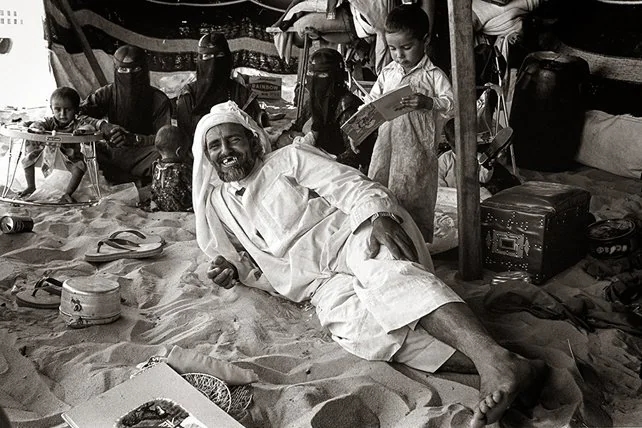 صورة من عام 1983 توثق حياة عائلة بدوية في الشرقية