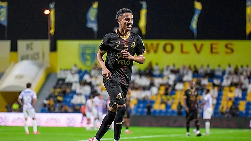 الهلال ينافس النصر لضم عبدالعزيز نور