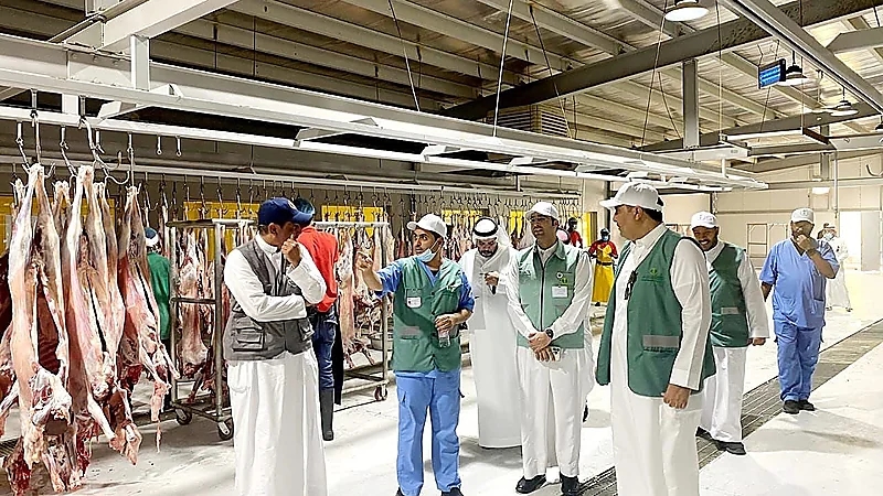 آل دغيس: رفع الطاقة الاستيعابية لمسالخ مكة إلى 177 ألف رأس يوميًا .. فيديو