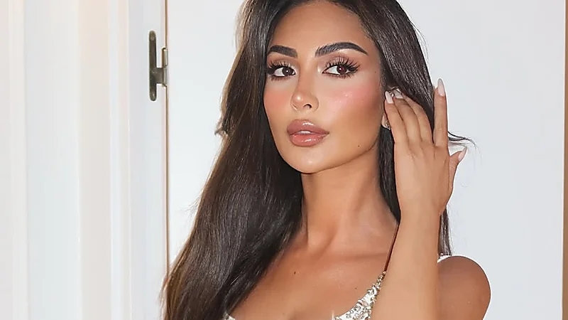 نور الغندور بإطلالة ناصعة البياض في العيد