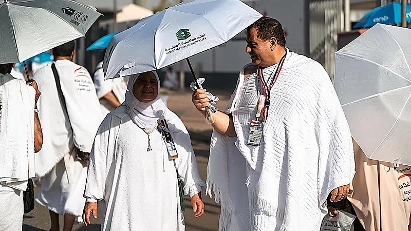 النمر يحذر من تشخيص حرارة الحجاج كضربة شمس