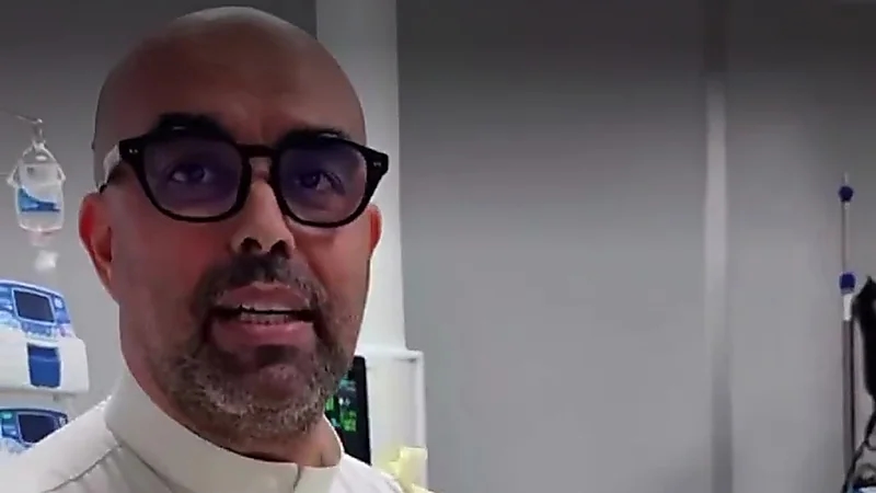 حاج جزائري يروي موقفًا إنسانيًا مؤثرًا مع وزير الصحة .. فيديو