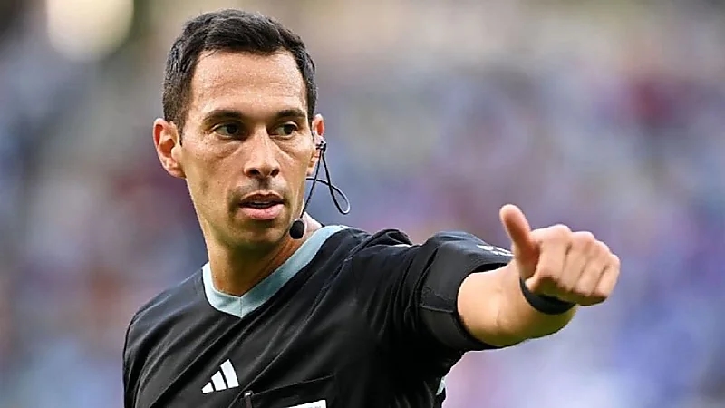 حكم أرجنتيني لمباراة الهلال وريال مدريد