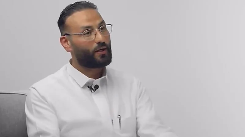 أسامة داوود: استخدام الفيب انتحار بطيء وكنت بفقد حياتي بسببه..فيديو