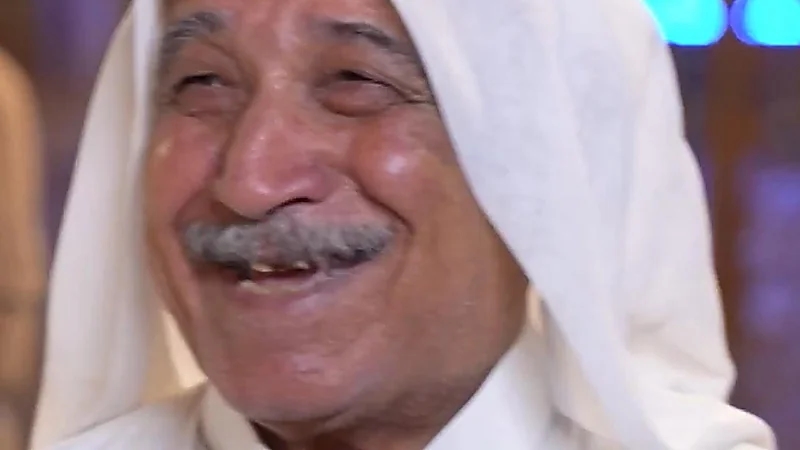 مُسن تزوج الثالثة قبل أشهر ويُجهز للزواج الرابع ..فيديو