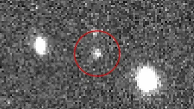 اختراق جسم غريب للنظام الشمسي يثير القلق