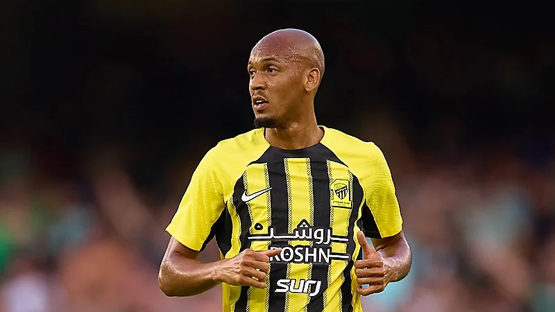 غريميو يبدي اهتمامه بالتعاقد مع فابينيو