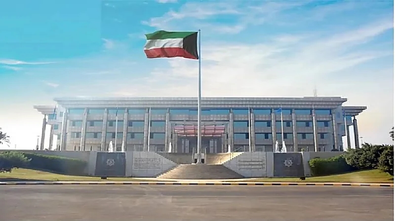 الداخلية الكويتية تطيح بشبكة مخدرات دولية وتضبط 22  كيلوغرامًا