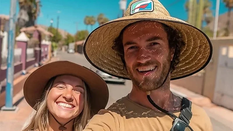 مصرع ثنائي كندي شهير في حادث مروع بجبال بريتيش