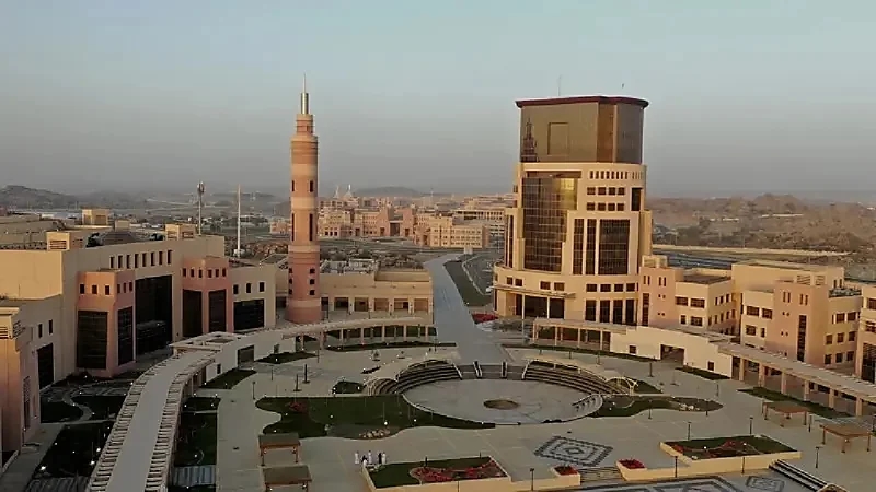 جامعة الملك خالد تعلن وظائف أكاديمية بعقود دوام كامل