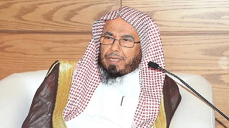 المطلق: الأبناء ليسوا ملزمين بالنفقة على الوالدين الأغنياء.. فيديو