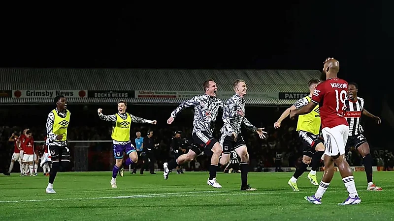 صدمة مبكرة لمانشستر يونايتد بخروج مفاجئ من كأس الرابطة