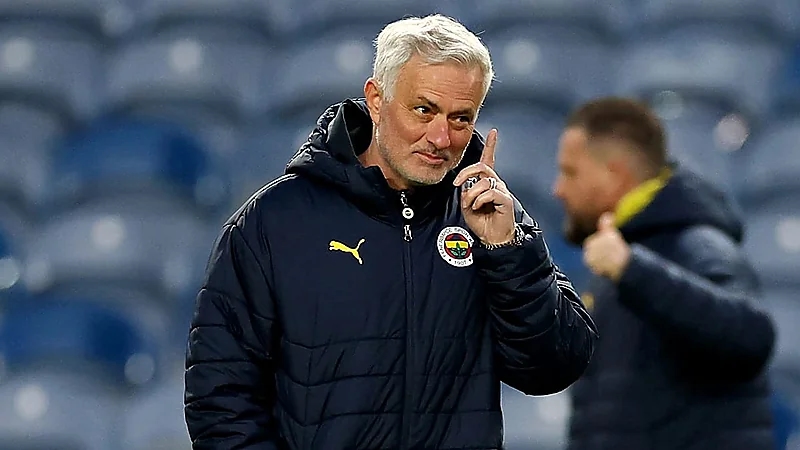 فنربخشه يعلن رحيل مورينيو