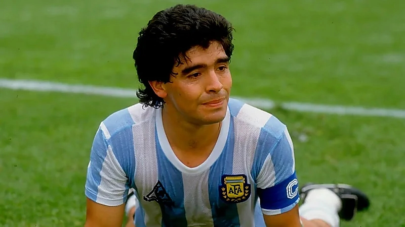 محكمة أرجنتينية تصادر ممتلكات شقيقات مارادونا